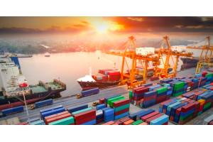 國際海運價格還在飆漲，美西三大港擁堵加劇